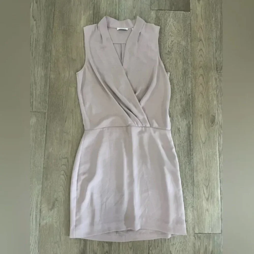 Aritzia - Babaton Phoenix Dress in Pale Pink size 6 - Picture 5 of 9